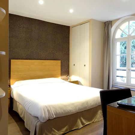 Les Carmes Apartment Rouen Exterior photo